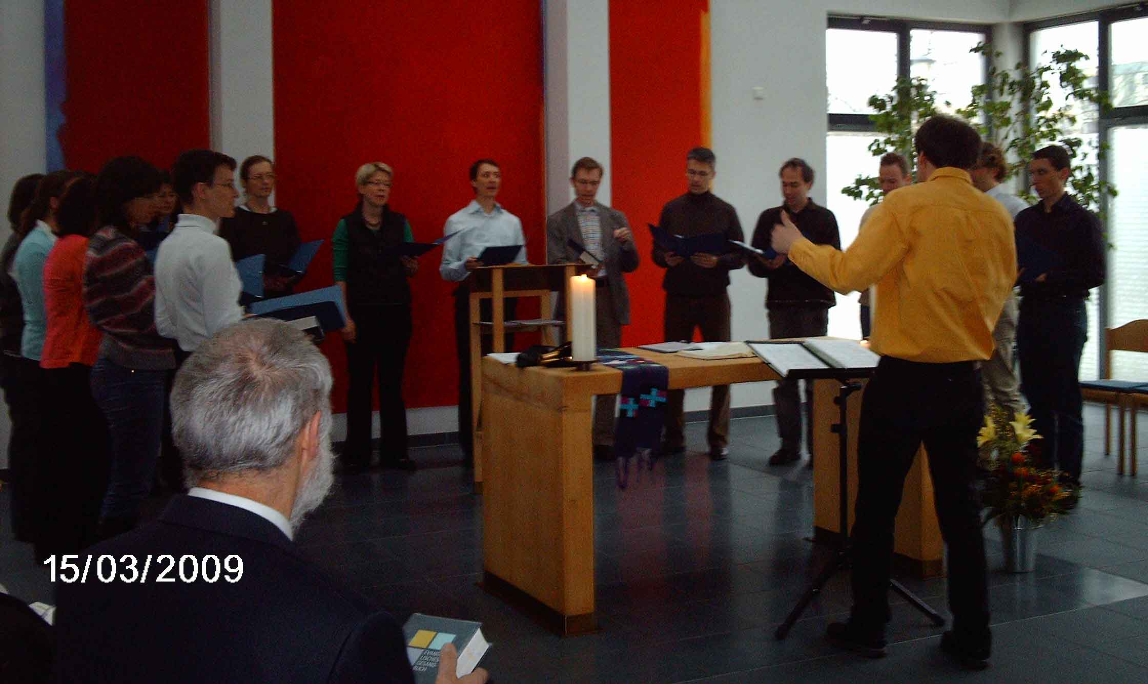 Foto vom Chor Canticolino in der Dietrich-Bonhoeffer-Kirche am 15. M&auml;rz 2009